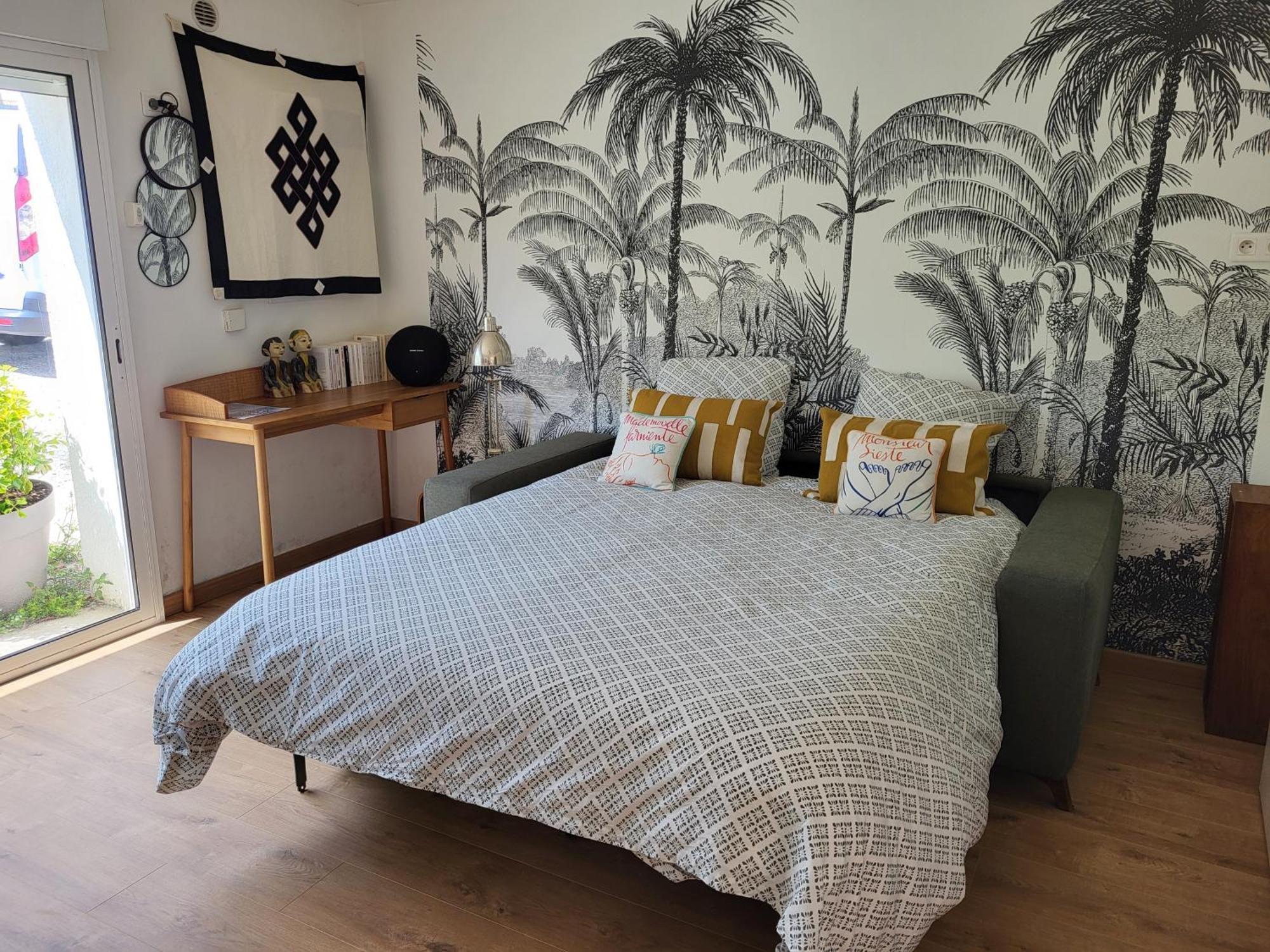 Studio Independant Avec Terrasse A Juan Les Pins 앙티브 외부 사진